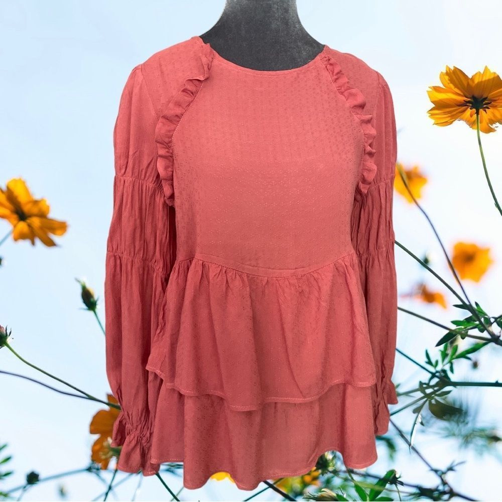 Taylor & Sage delicately textured peasant sleeve tier ruffle boho flowy blouse